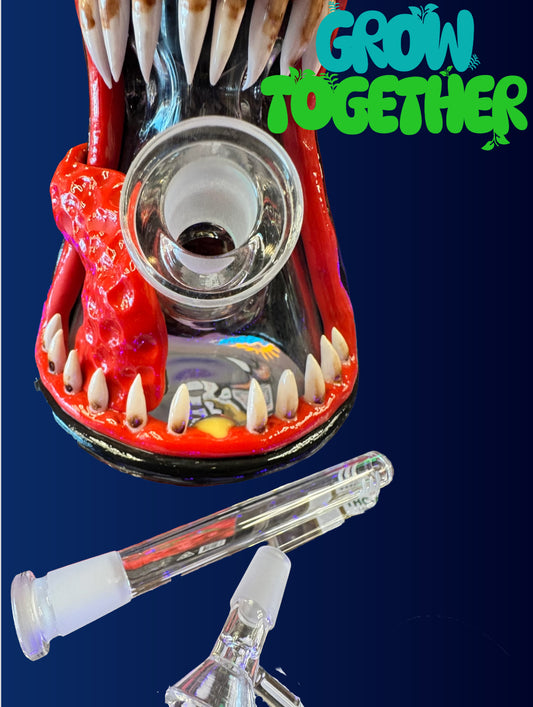 Venomous Carver Glass – Premium Hand-Crafted Collector's Art Piece