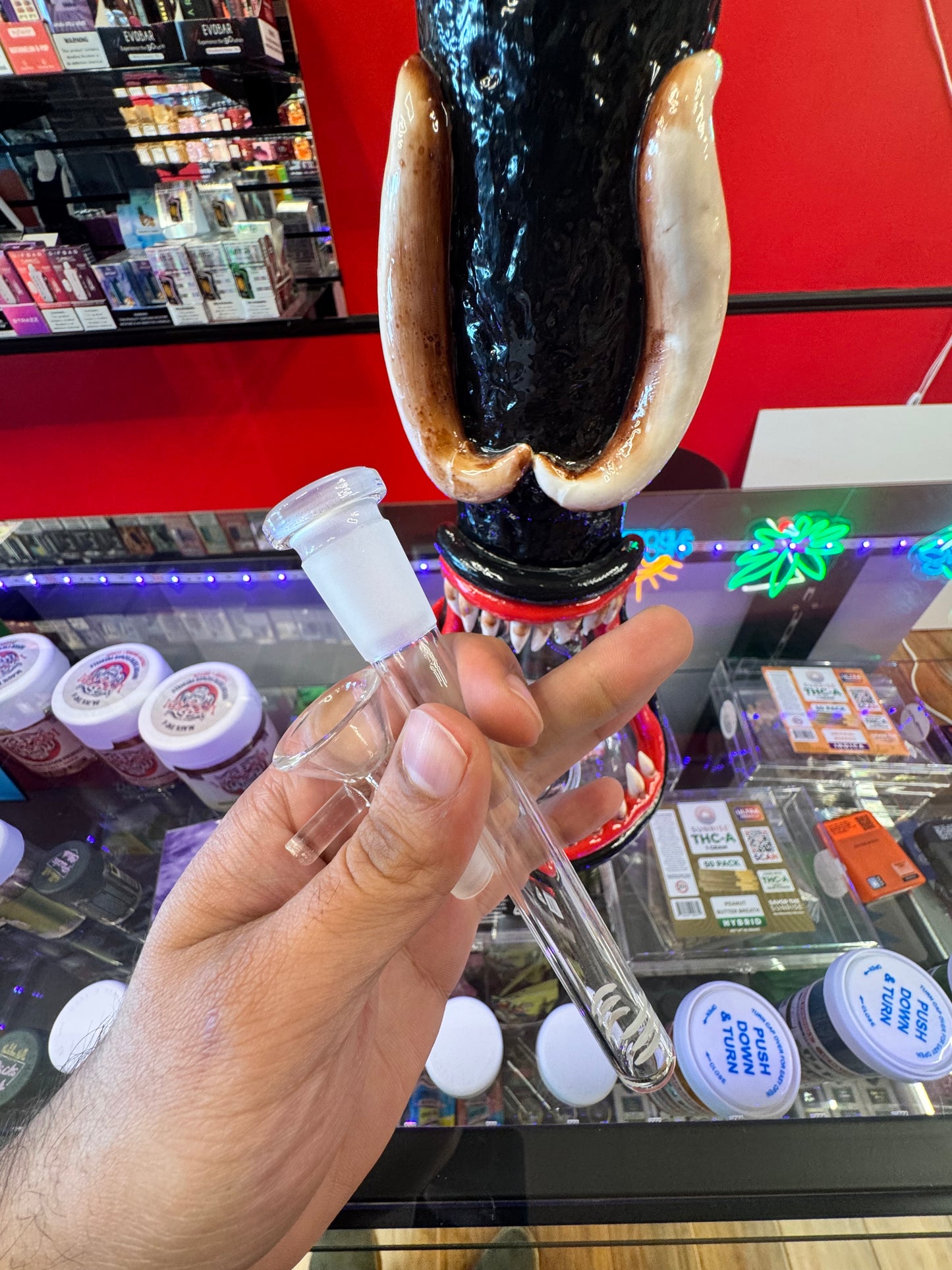 Venomous Carver Glass – Premium Hand-Crafted Collector's Art Piece